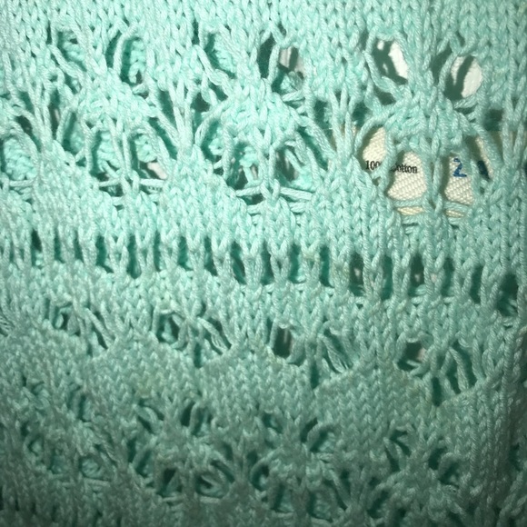 Mint green knitted t-shirt. Crew neck deep back - Picture 3 of 4